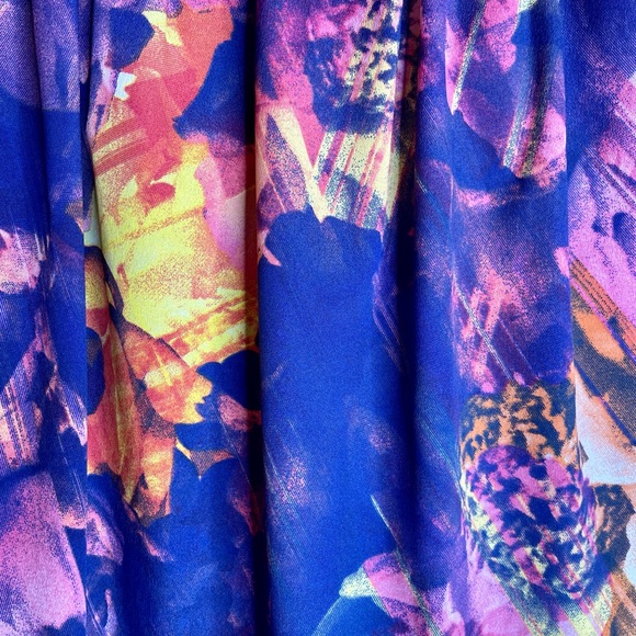 Ellen Tracy Floral Shift Dress - Picture 2 of 6